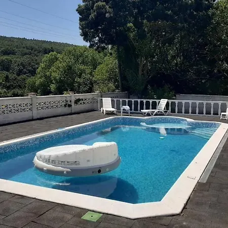 Villa Encantada